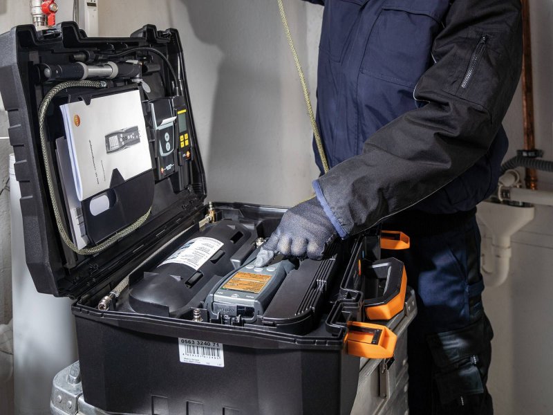 Testo 324 základný set - Tlakomer a prístroj na meranie 300 mbar